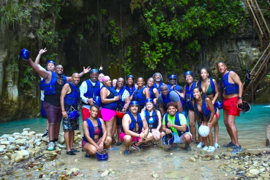 7 Waterfalls Tour and Dune Buggy in Puerto Plata Dom Rep. - Vergantin Beach: A Scenic Pause Built Into the Route