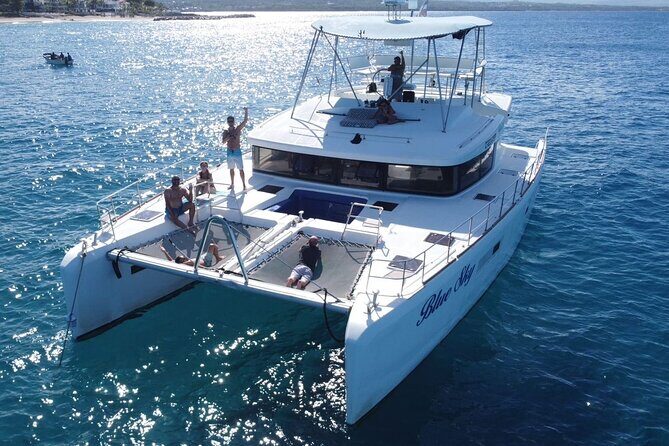 Amber Cove & Taino Bay Shore Excursion, Private Charter on Blue Sky Catamaran - How the private Blue Sky catamaran experience really feels