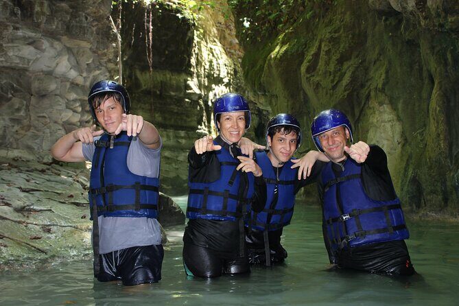 Damajagua 7 Waterfalls Adventure – In Puerto Plata - Seven waterfalls on limestone: what the action looks like