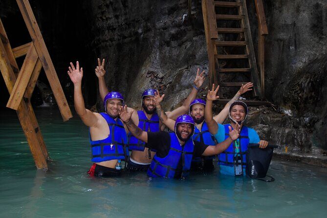 Excursion in Damajagua 7 Waterfalls Taino Bay and Amber Cove - The guided forest walk: how the trail sets the tone