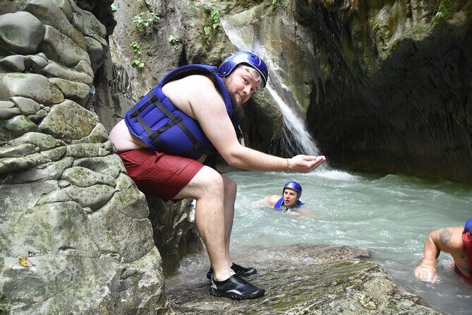 Excursion in Damajagua's 7 Waterfalls - Crowds and weather: what can change on a Damajagua day