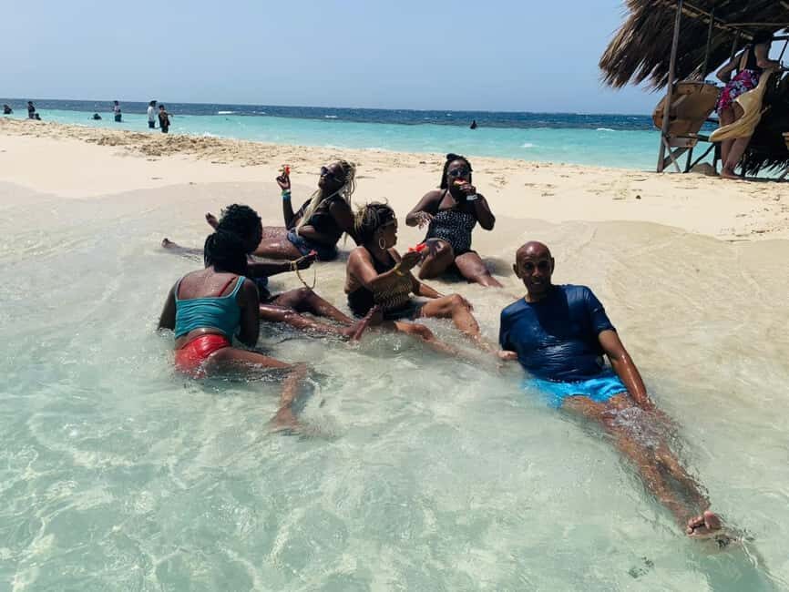 From Puerto Plata: Cayo Arena by VIP Speedboat and Snorkel - Monte Cristi National Park by speedboat: mangroves, photos, and quick walking breaks
