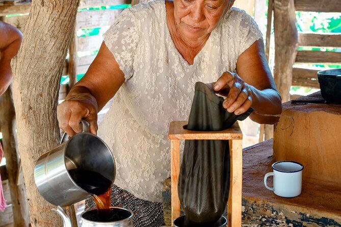 Immerse in Dominican Culture: Private Community Tour - Getting There: the 9:00am Start and the Bumpy Reality