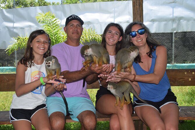 Interaction with Monkey Tour & city tour in Puerto Plata - Cigars at Pachuche by C Brugal: drinks and another look at the craft