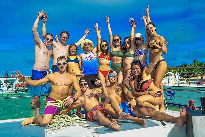 Private Boat for groups up to 15 people with jacuzzi and Lunch - Stop 2 on Sosua Beach: BBQ, open bar, and your first big party-boat moment
