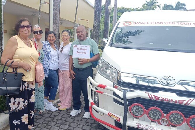 Private transfer Santiago STI Airport to hotels in PuertoPlata - Comfort Wins: Clean Vehicle, Friendly Driver, and Drinks That Feel Personal