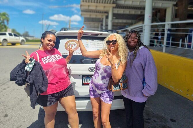 Private transfer Santiago STI Airport to hotels in PuertoPlata - Inside the Van: Air Conditioning, WiFi, and Drinks On the Way