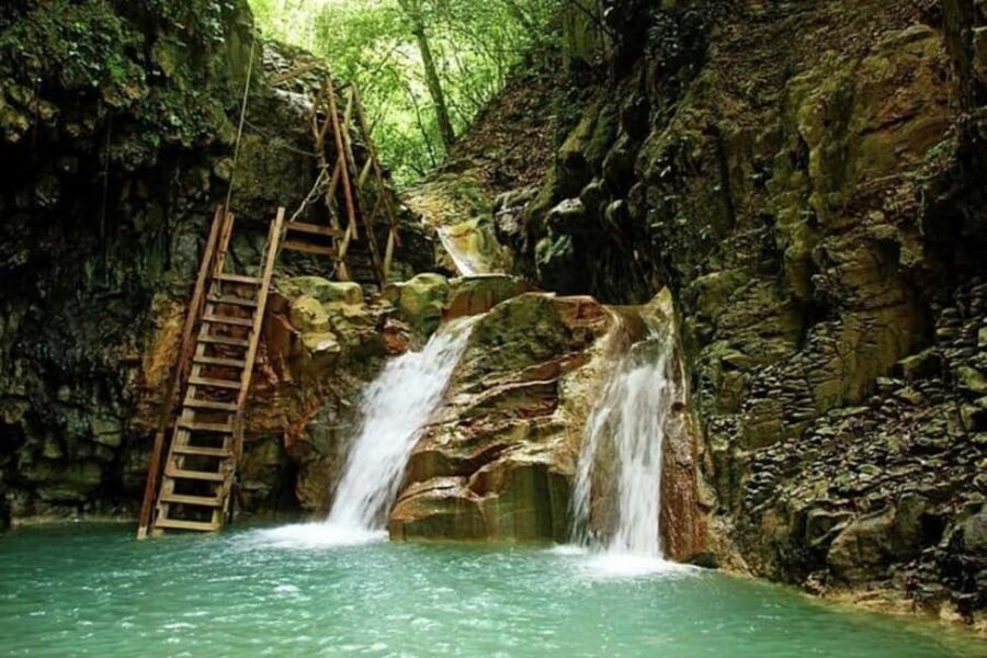 Puerto Plata: 27 Waterfalls Adventure with Traditional Lunch - Crowds, Weather, and When You’ll Want to Go