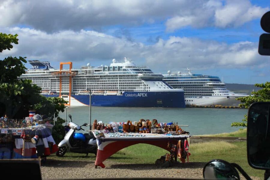 Puerto Plata City Tour and Cable Car Ride - Lunch, water, and the show factor (when it happens)