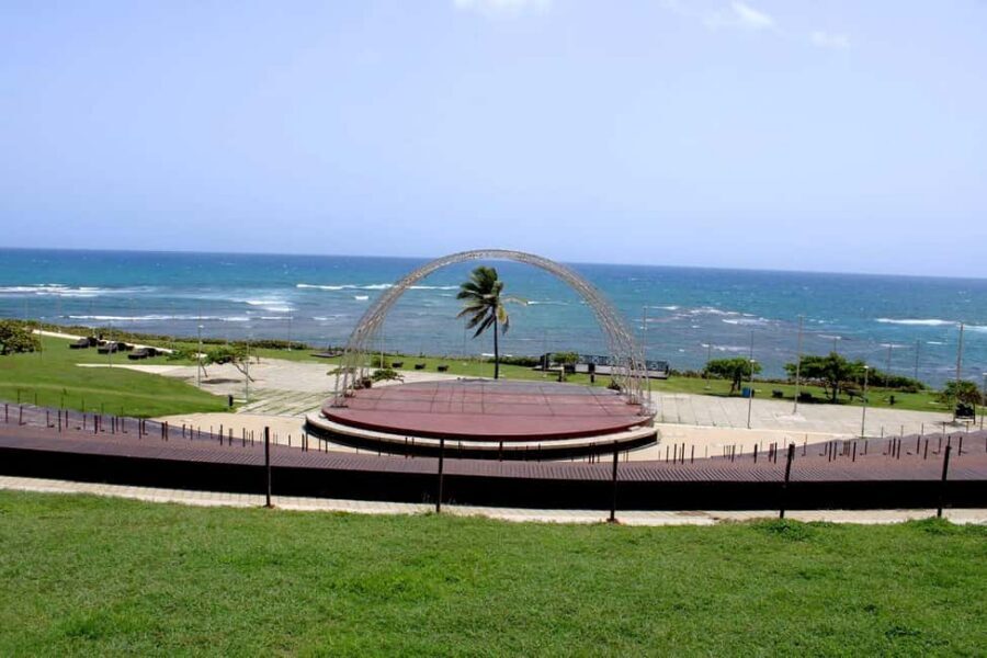 Puerto Plata: City Tour, Mountain and Lunch - Amber Museum and Umbrella Street: quick culture you can actually enjoy