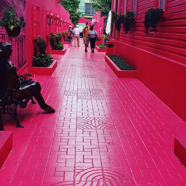 Puerto Plata: City Tour with Rum and Chocolate Factories - Cigar rolling at Monseñor de Puerto Plata, plus amber and larimar shopping