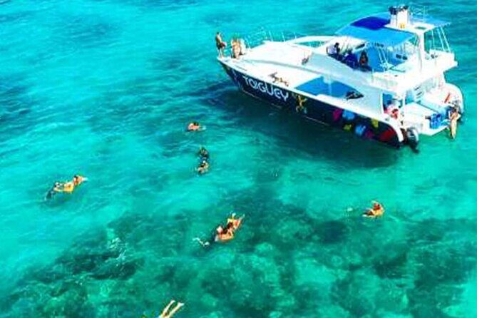 Puerto Plata Private Party Boat and Snorkeling Adventure - Puerto Plata snorkeling with a professional marine guide