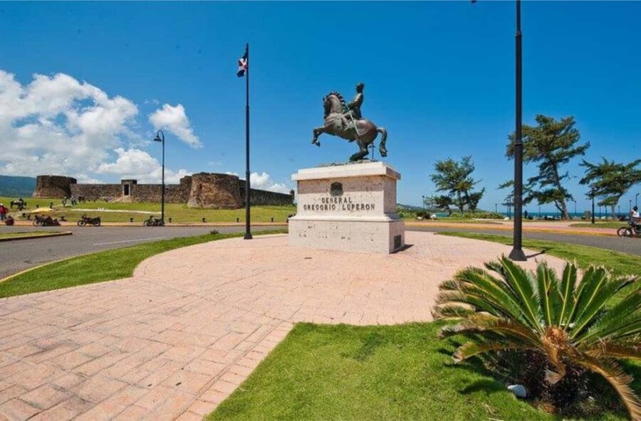 Puerto Plata Tour: History, Culture and Cable Car Ride - Where the day ends: typical Dominican lunch