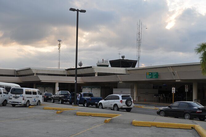 TAXI Private Airport , to Puerto Plata Hotel Lifestyle Tropical - Where the pickup actually happens (and how you’ll spot your driver)
